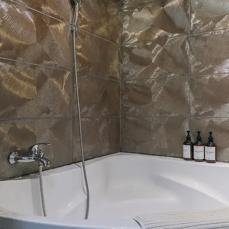 公寓 Danube Terrace Boutique With Private Sauna