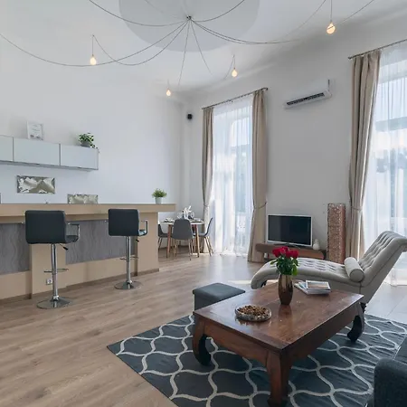 公寓 Danube Terrace Boutique With Private Sauna 布达佩斯