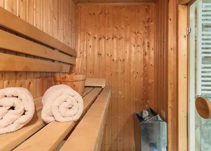 Danube Terrace Boutique With Private Sauna * Budapeste