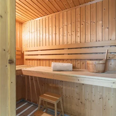 Danube Terrace Boutique With Private Sauna 公寓 *